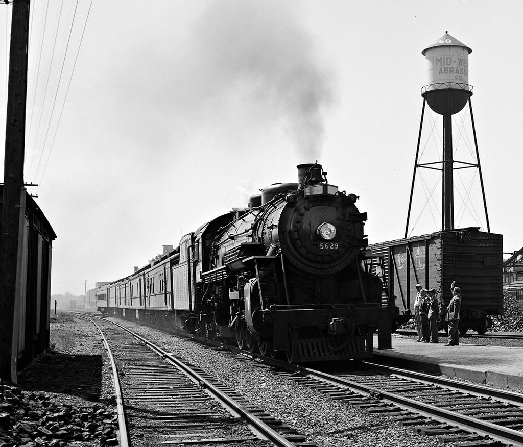 1950 Grand Trunk Western Railroad Locomotive #5629 Columbus OH 13 x 19 Reproduction Railroad Poster