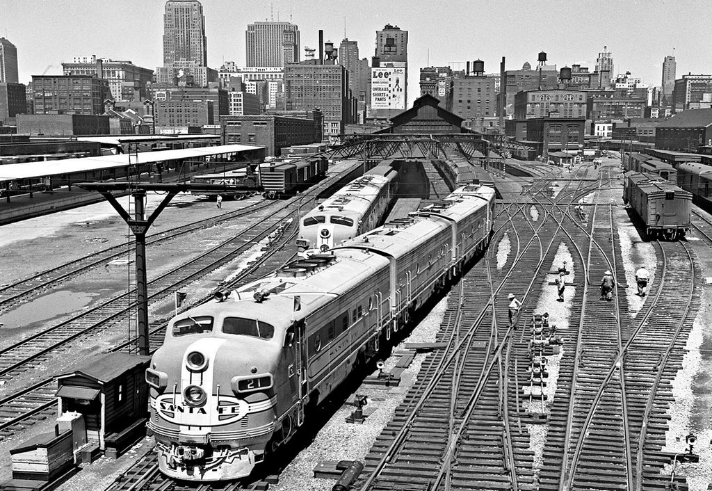 1952 Santa Fe Railway Passenger Trains Chicago IL Dearborn Station 13 x 19 Reproduction Railroad Poster